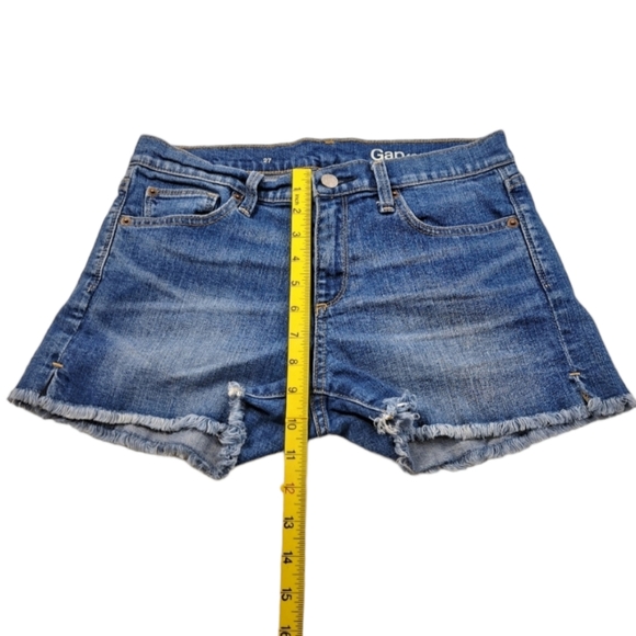 Gap 1969 Women's Denim Distressed Blue Shorts Size 27 - Picture 10 of 13
